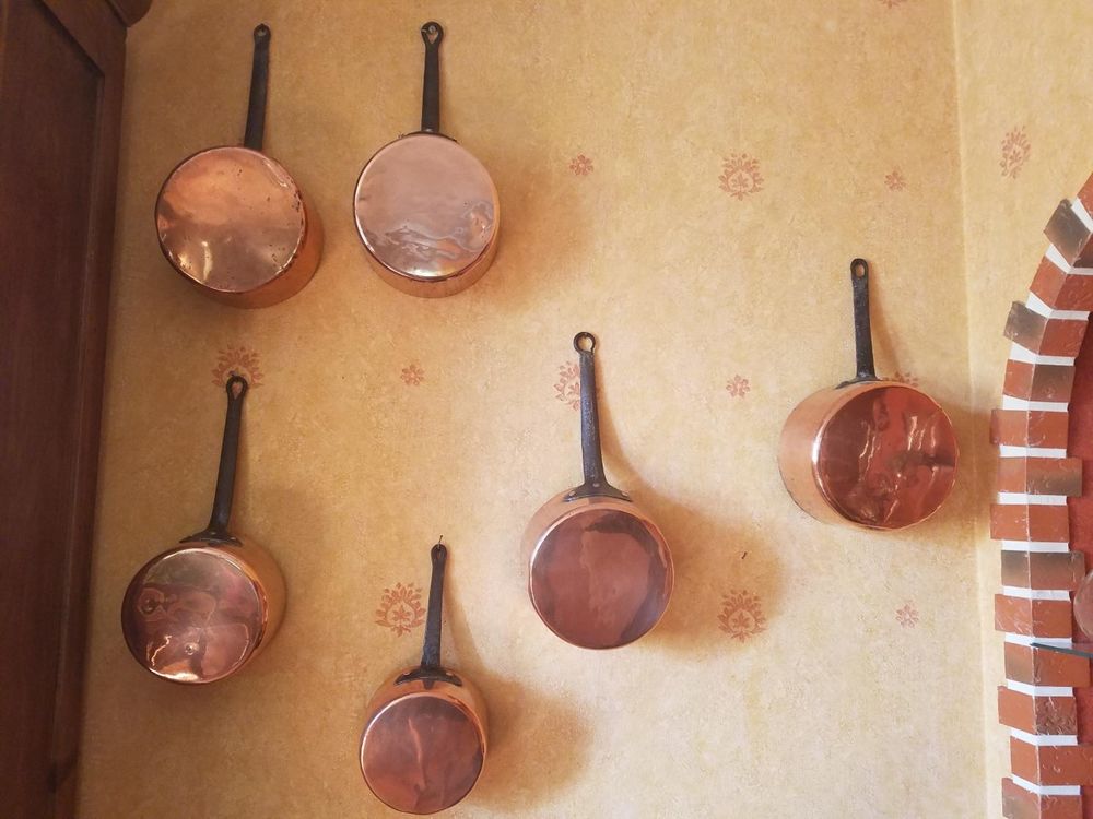 Lot de 6 casseroles en cuivre Décoration
