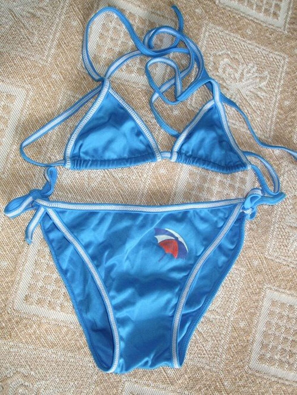 2 maillots bain Vêtements enfants