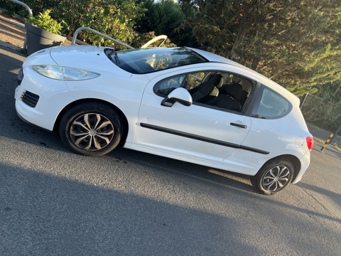 Peugeot 207 1.4e 75ch Active