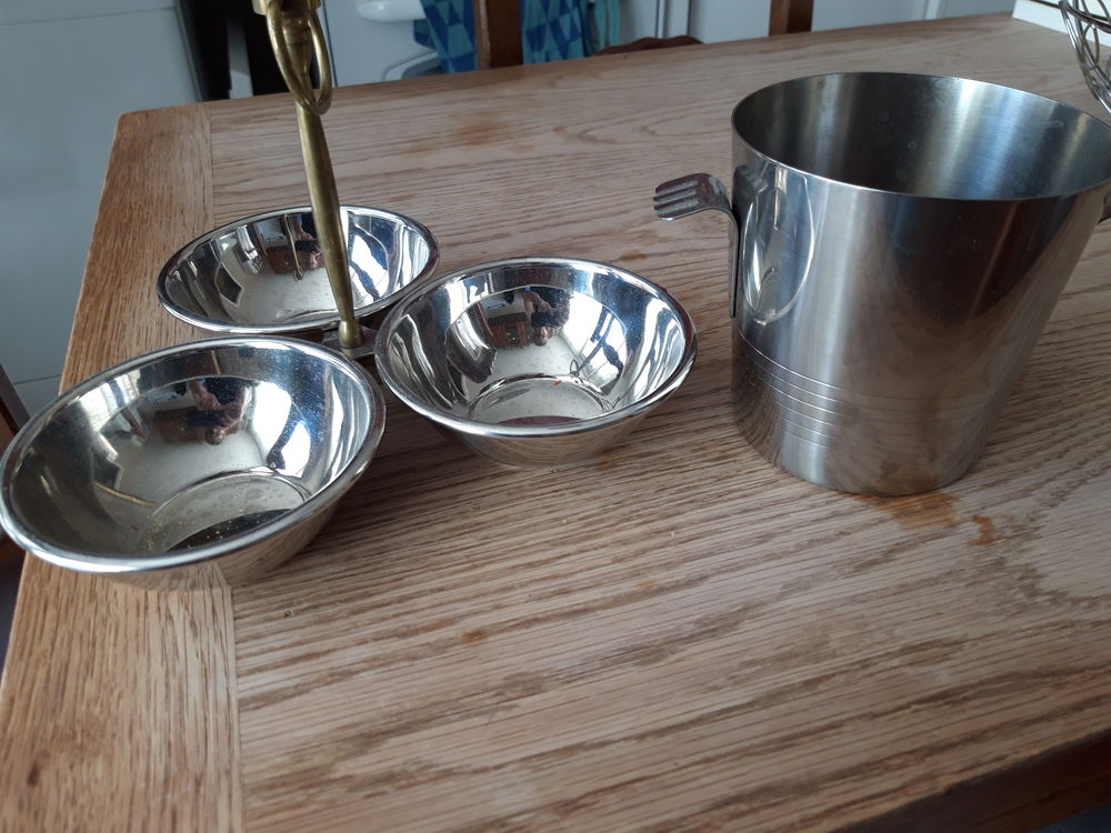 Seau et bol a condiments Cuisine