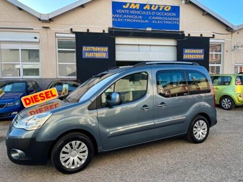 Annonce voiture Citroën Berlingo 7490 €