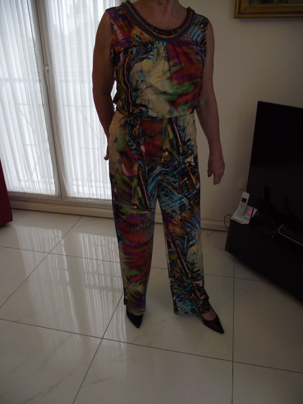 COMBINAISON ELEGANTE POUR FEMME Vêtements