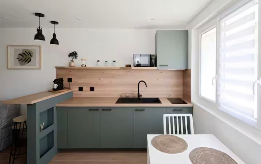 Location Appartement Superbe Studio meublé 35 m² Rue Albert Thomas Paris 10e Paris 10