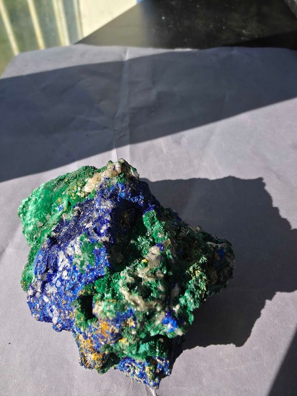 Min&eacute;ral Azurite, Malachite Fibreuse &amp; Quartz-Katanga 229g 