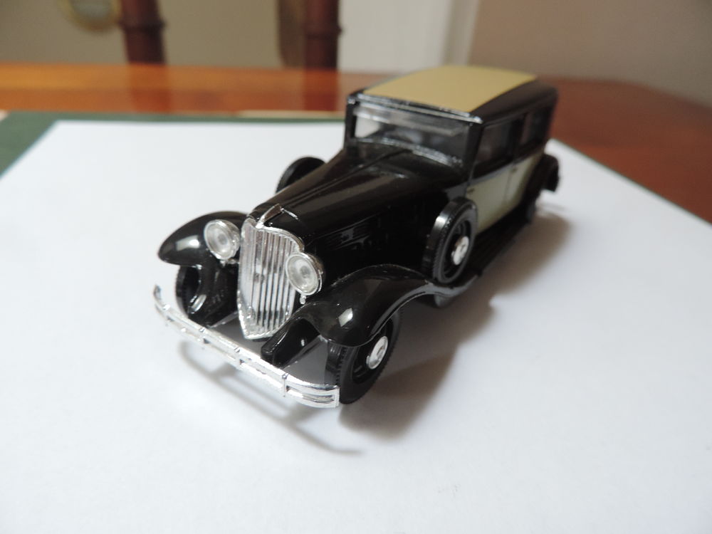 SOLIDO - RENAULT REINASTELLA - 1/43 &egrave;me. 