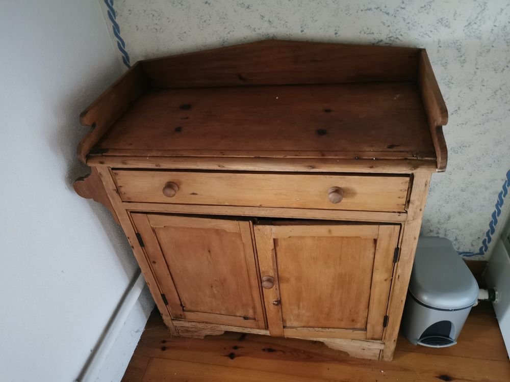 meubles tr&egrave;s bon &eacute;tat Meubles