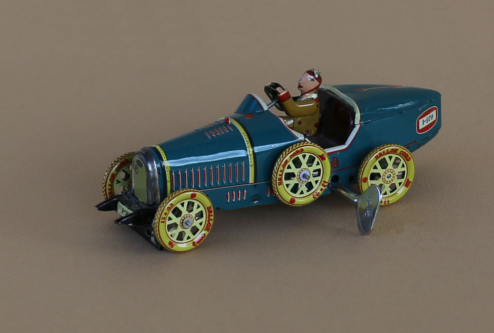 Voiture miniature repro Bugatti &agrave; ressort en tole Ballon Cor Jeux / jouets