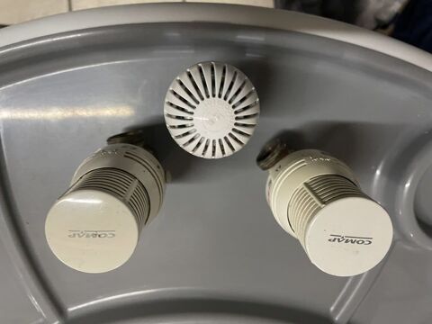 LOT TETES THERMOSTATIQUES A 15� 15 Craponne (69)