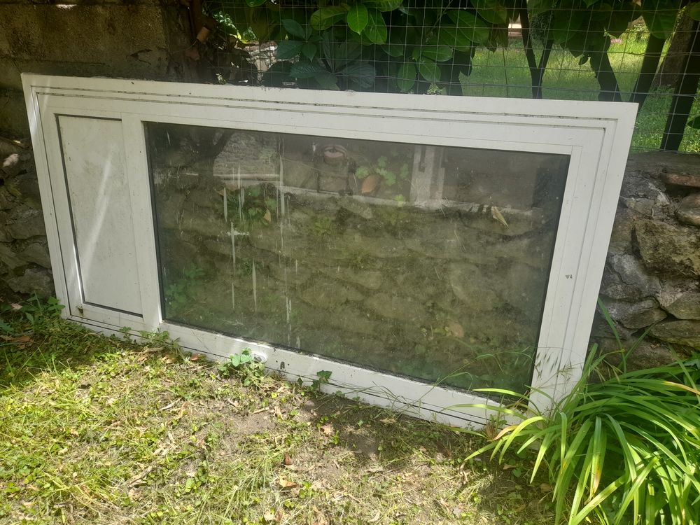 Belle Porte Alu Vitr&eacute;e tr&eacute;s massive Bricolage