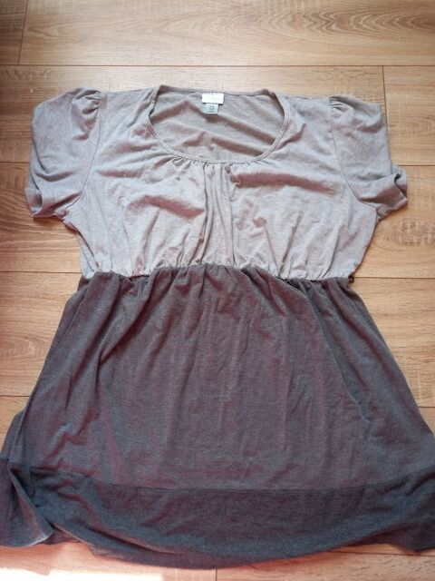 Tee-shirt tunique gris manches courtes Maternité taille 48/5 5 Villiers (86)