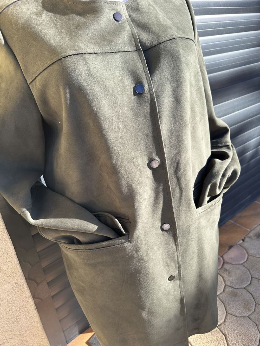 MANTEAU 3/4 FEMME IMITATION DAIM VERT EN 46 MOD&Egrave;LE AMPLE Vêtements