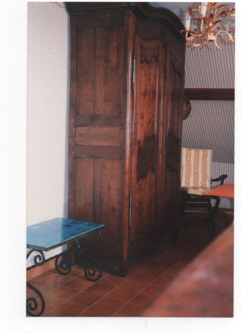 Armoire ancienne noyer 300 Vigneux-sur-Seine (91)