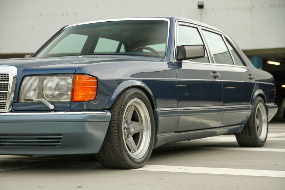 560 SEL 1990 occasion 59310 Auchy-lez-Orchies