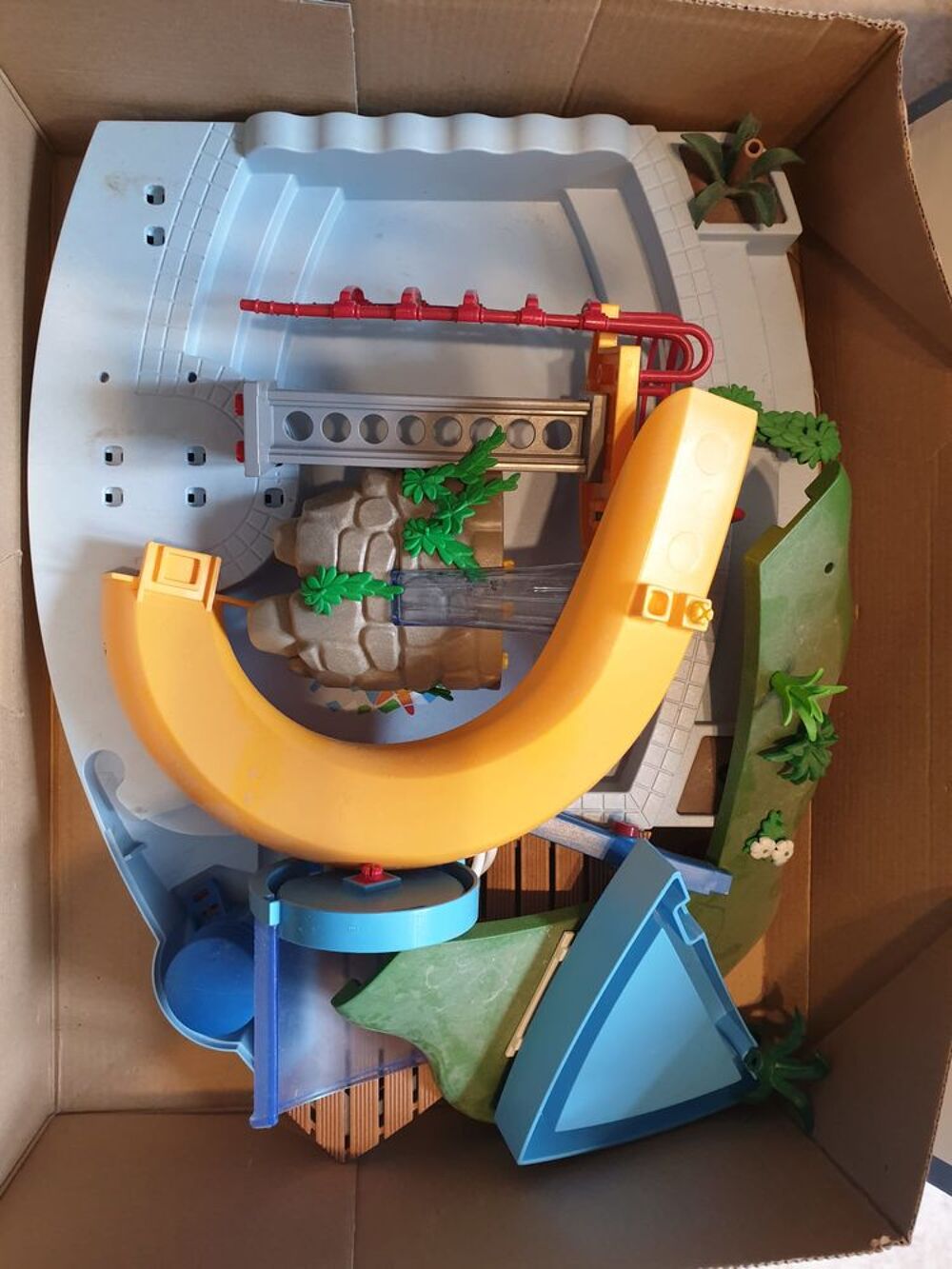 tr&egrave;s gros lot de Playmobil en vrac (environ 60 kg). Jeux / jouets