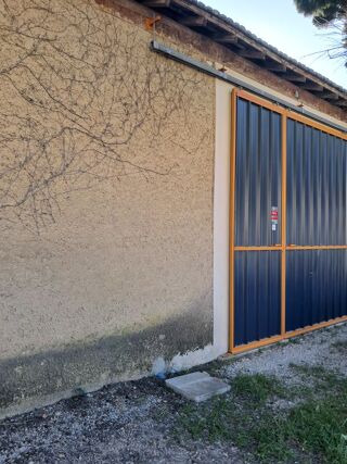 Location Autre local entrepôt vide dispo 100m2 environ pres Orange  Violès Violès