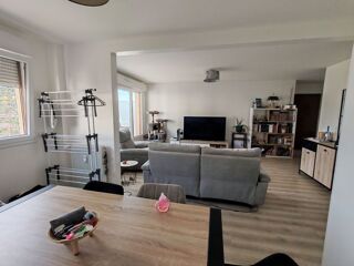  Appartement � louer 4 pi�ces 77 m�