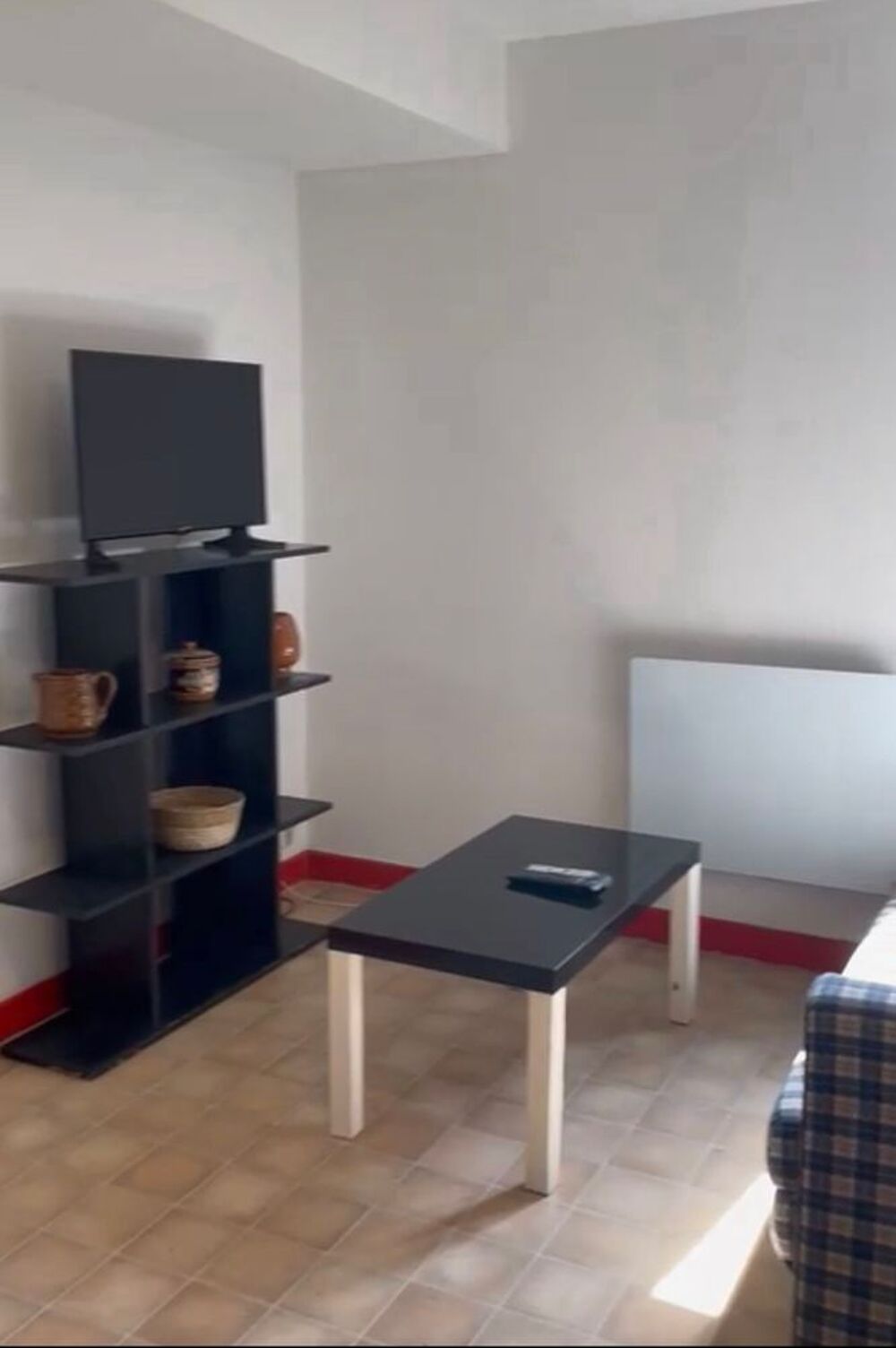 Location Appartement CASTRES Joli T2 meublé Impasse des Maçons avec jardinet Castres