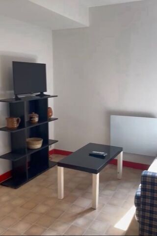  Appartement à louer 2 pièces 38 m² Castres