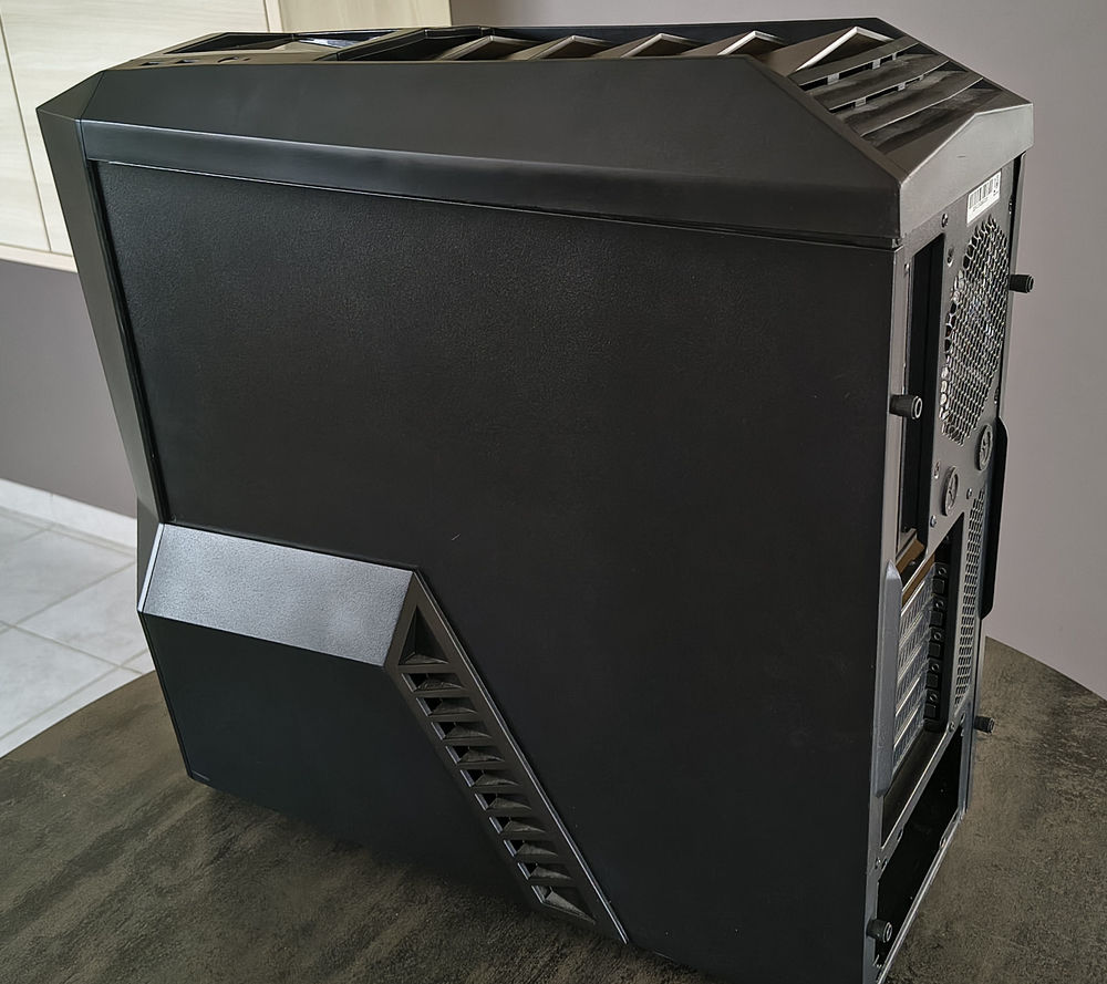 BOITIER PC ZALMAN Z11 PLUS Matériel informatique