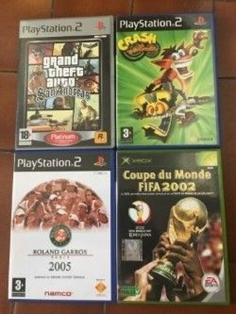 CD PS2, un XBOX 20 Cachan (94)
