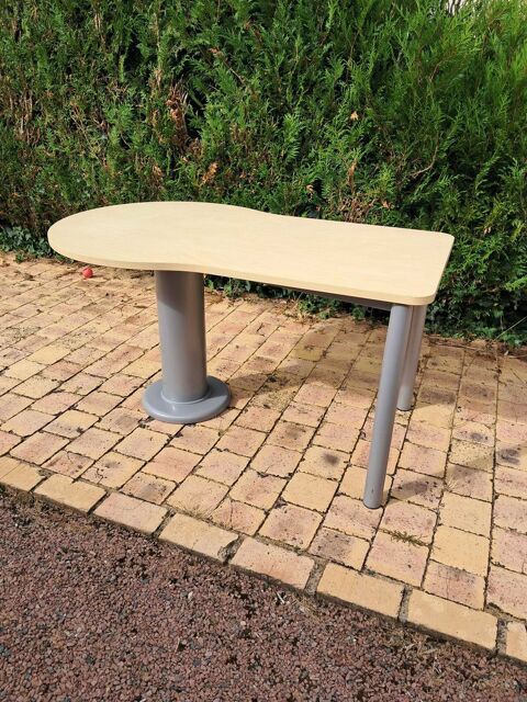 Table ou bureau 70 Mehun-sur-Yèvre (18)