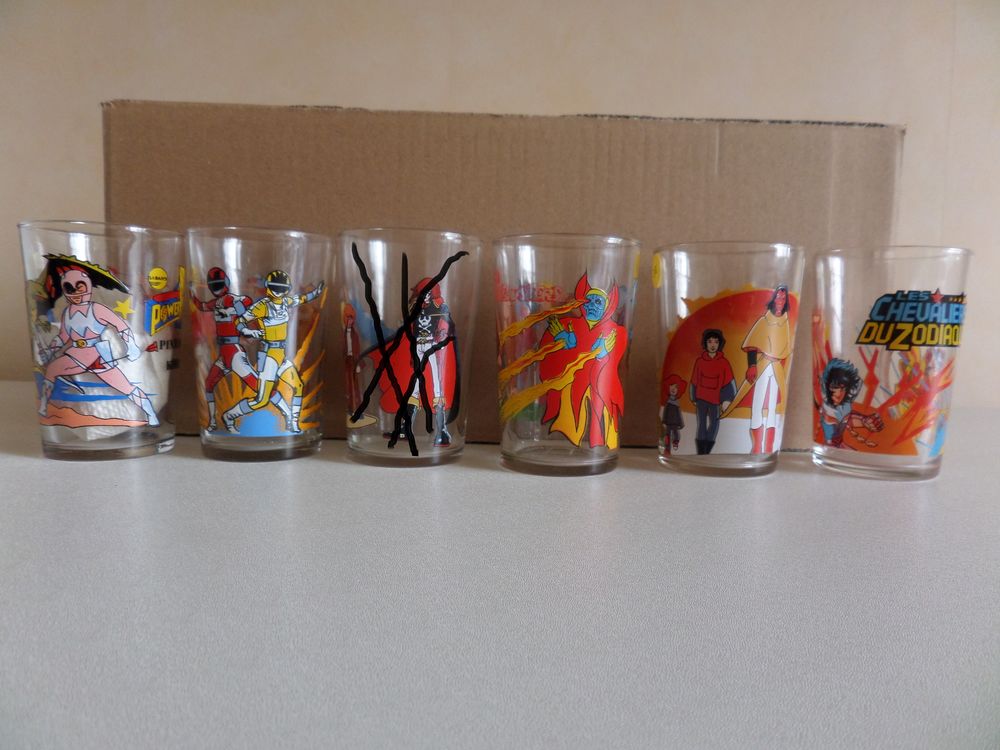 Verre goldorak - luky luke - babar - ast&eacute;rix - tortues ninja 