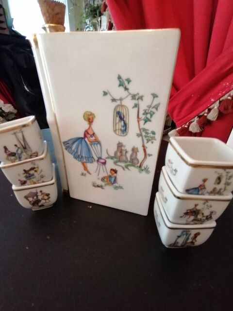 ensemble a liqueur porcelaine de Llimoge  80 Metz (57)