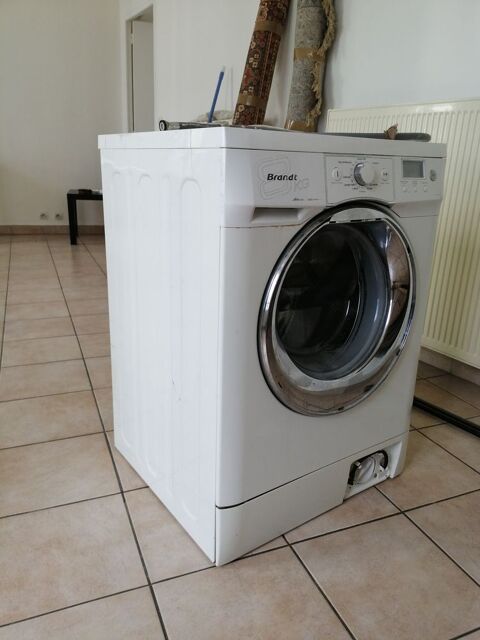 Machine  laver 0 Saint-Denis (93)