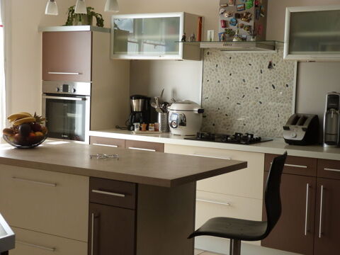 CUISINE AMENAGEE 2500 Segr� (49)