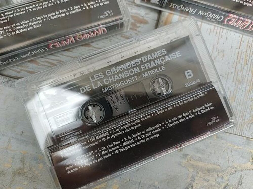 5 Cassettes Audio Les Grandes Dames de la Chanson Fran&ccedil;aise CD et vinyles