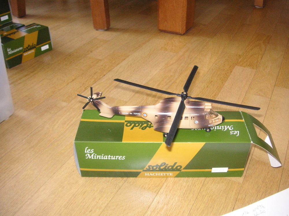 helicopteres militaires francais Jeux / jouets