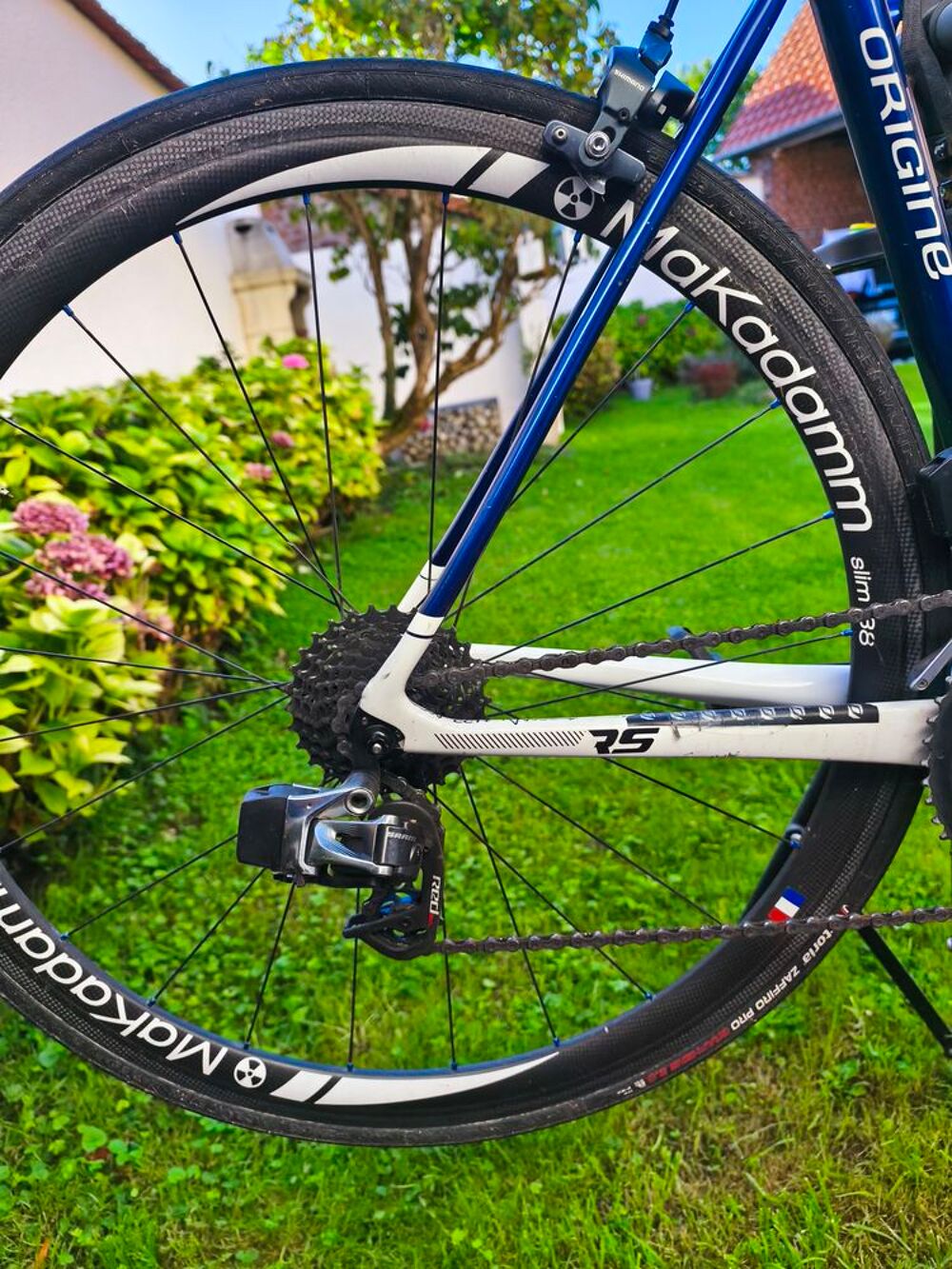 V&eacute;lo course origine axome RS et 350 Vélos