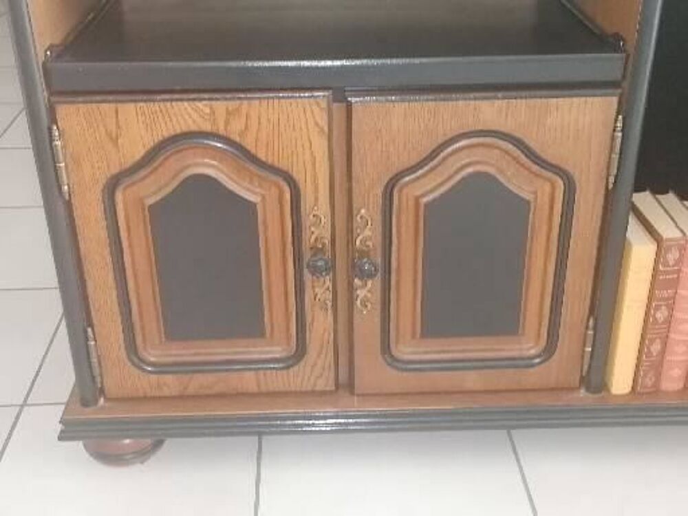 Meuble t&eacute;l&eacute; Meubles