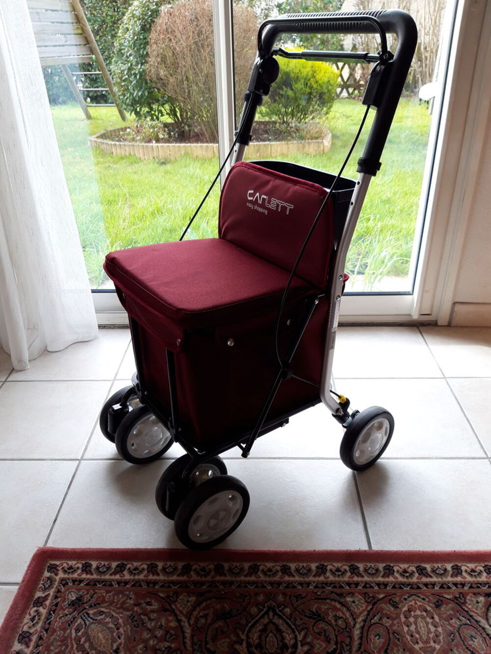 chariot de courses avec si&egrave;ge Meubles