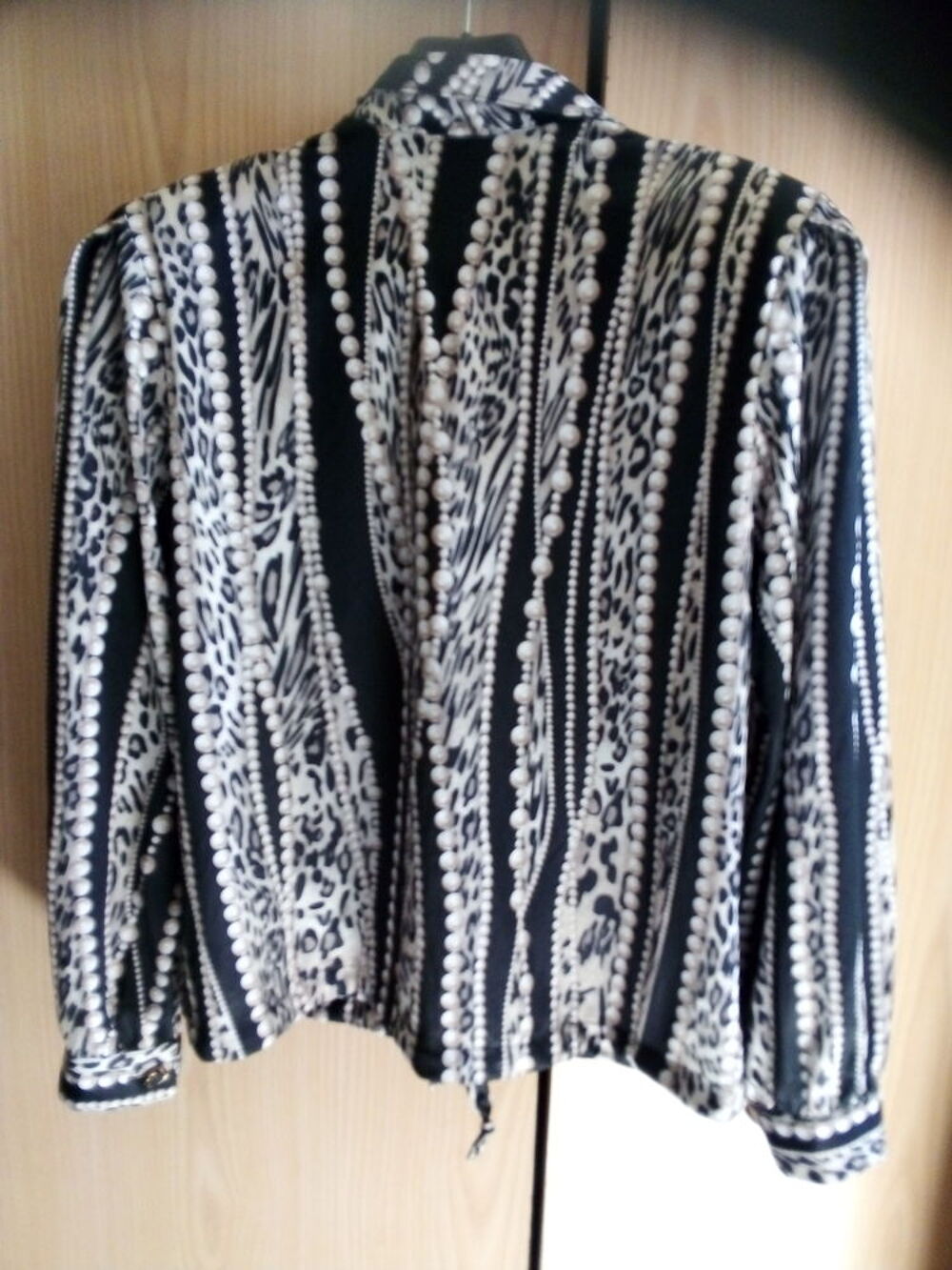 Chemisier &agrave; manches longues AFIBEL motifs perles Vêtements