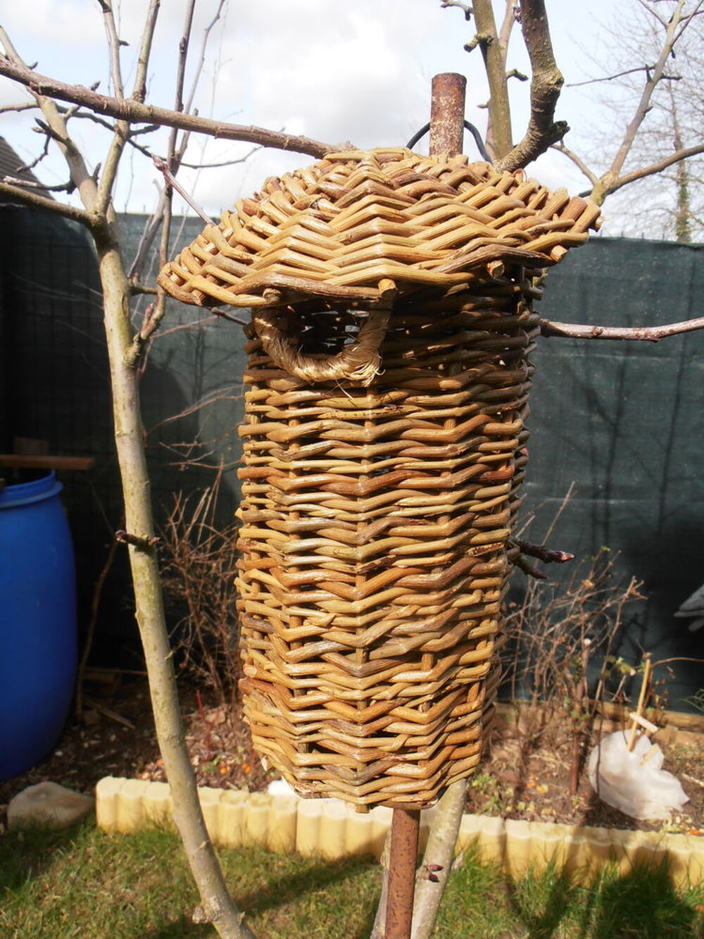 Nichoir en osier Jardin