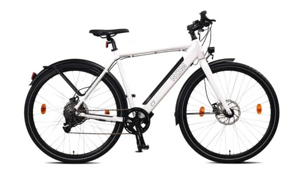 v&eacute;lo &eacute;lectrique NCM C7 Neuf Vélos