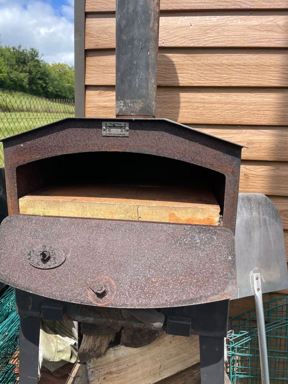 four &agrave; pizza Cuisine