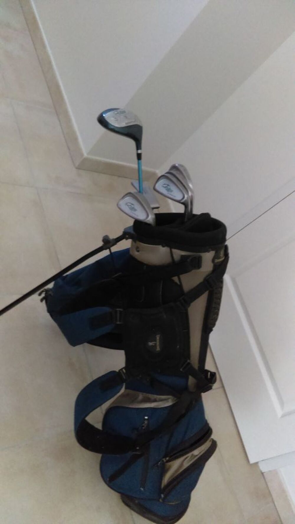 CLUB DE GOLF FEMME + SAC Sports