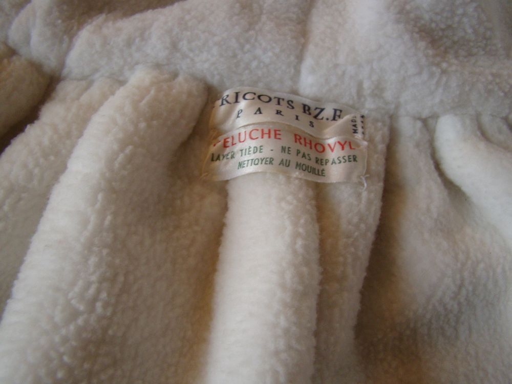 Cape / burnous de bapt&ecirc;me b&eacute;b&eacute; vintage ann&eacute;es 1950
Vtements enfants