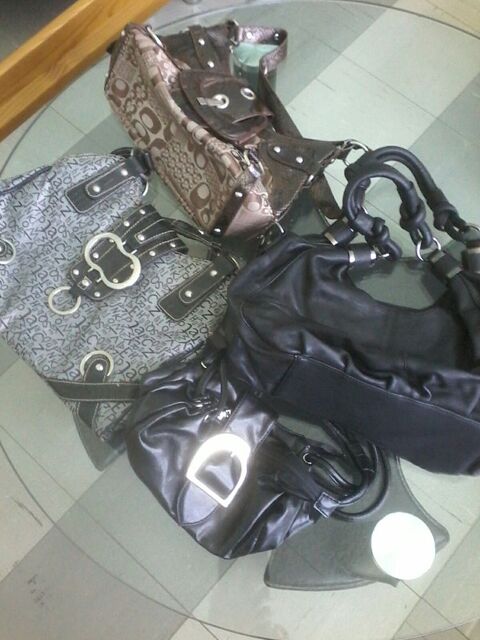 lots  4 sacs a  main ou unit� 5e 20 Tourcoing (59)