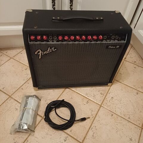 ampli guitare fender deluxe 85   pedalier fender 250 Rethel (08)
