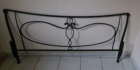 LIT EN FONTE 200 Saint-Romain-de-Jalionas (38)