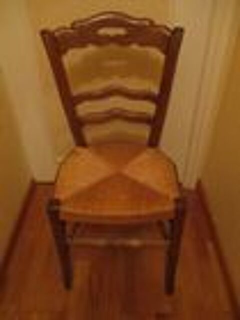 3 Chaises en paille tr�s ancienne et autres mod�les 0 M�rignies (59)
