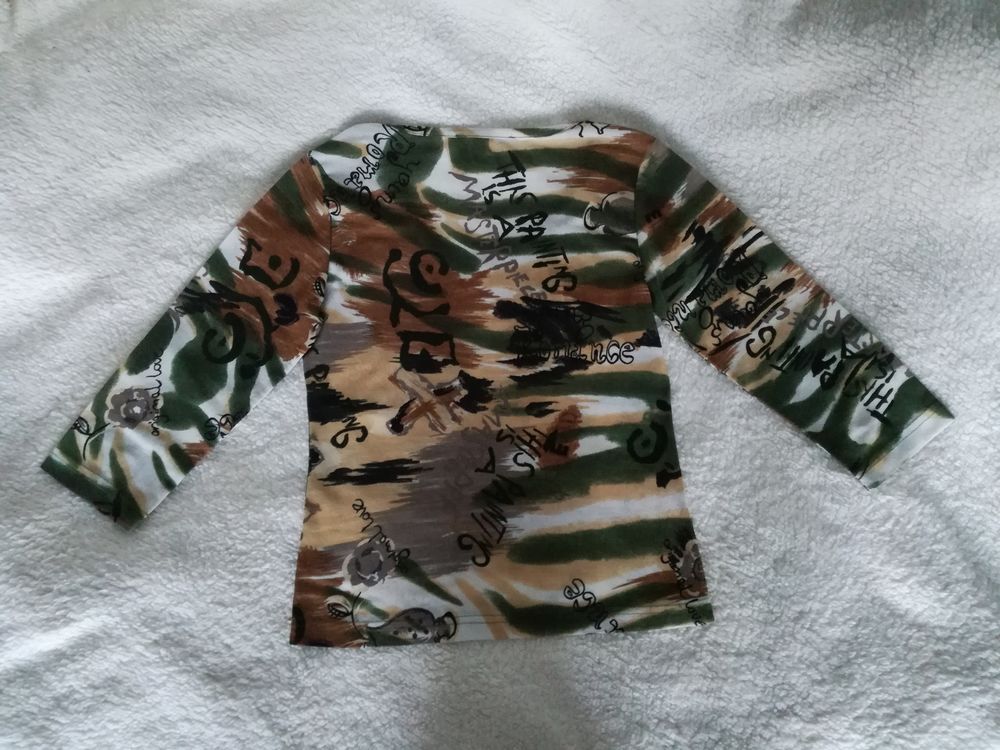 Haut femme camouflage Vêtements