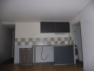 Appartement à louer 4 pièces 68 m²