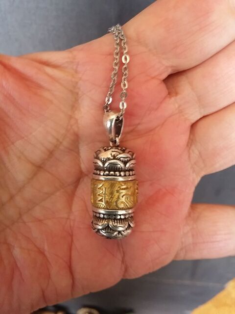 Amulette bouddhiste 0 Bgles (33)