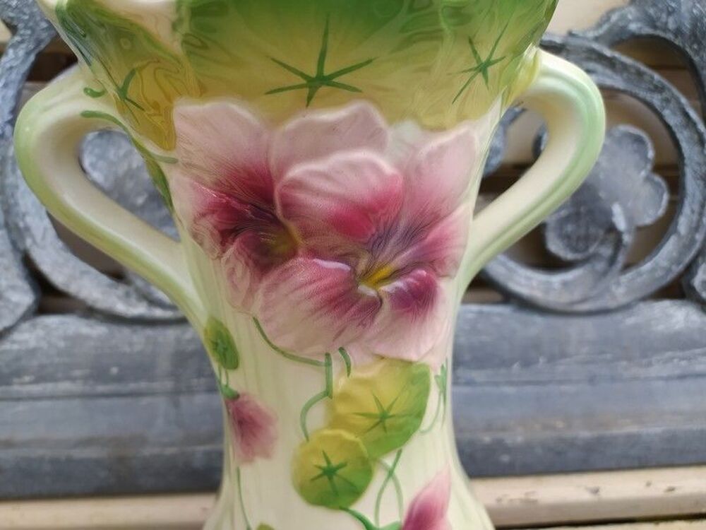 Vase Fa&iuml;ence Saint-Cl&eacute;ment Capucines Style Art Nouveau Décoration
