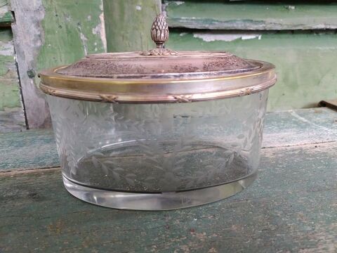 Seau � Biscuits Cristal Taill� M�tal Argent� Baccarat  45 Loches (37)