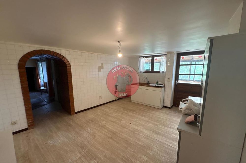 vente Maison - 6 pièce(s) - 160 m² Courcelles-lès-Semur (21140)